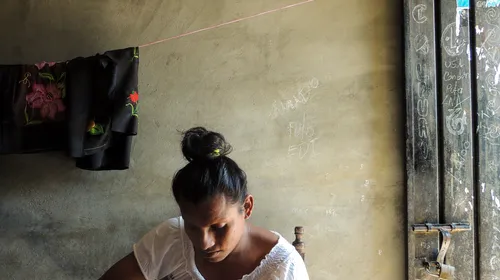 Pedro, Frida y su jardín de flores