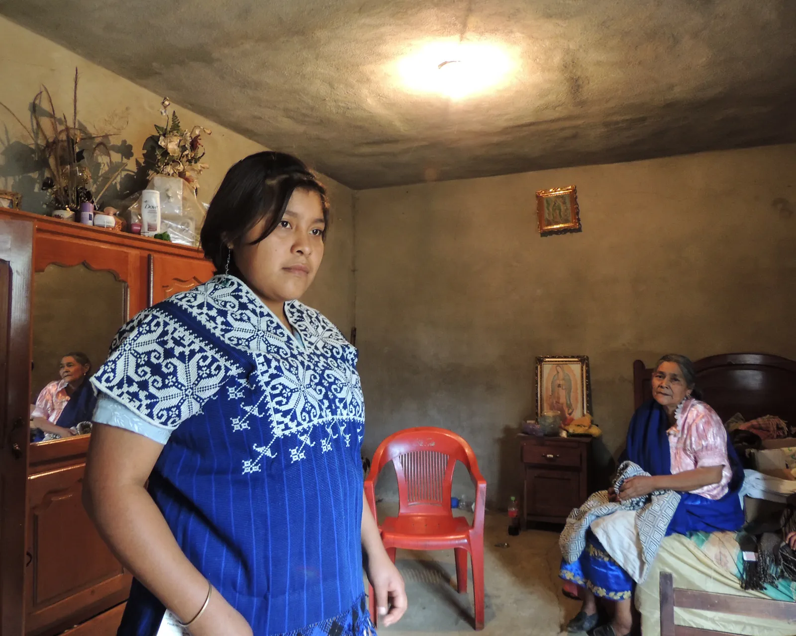 Pedro, Frida y su jardín de flores